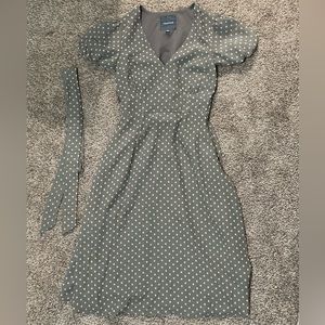 ModCloth Woman’s Size XS MidLength Grey and White Raised Polka Dots Dress